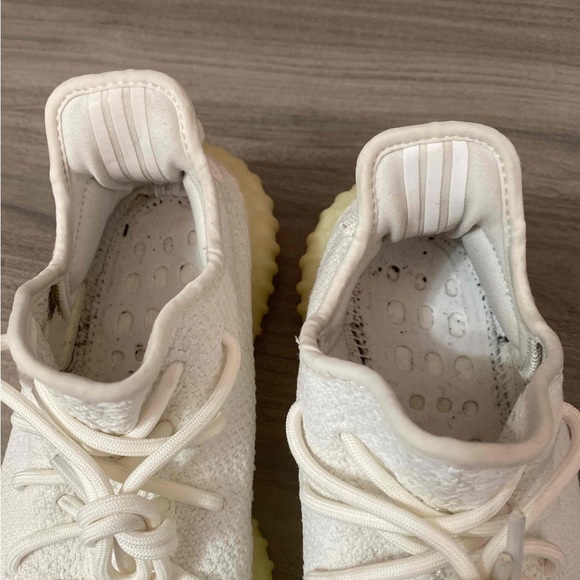 Adidas Yeezy Boost 350 V2 Cream White/Triple White- SZ 7 M- W 8.5 - Picture 14 of 16